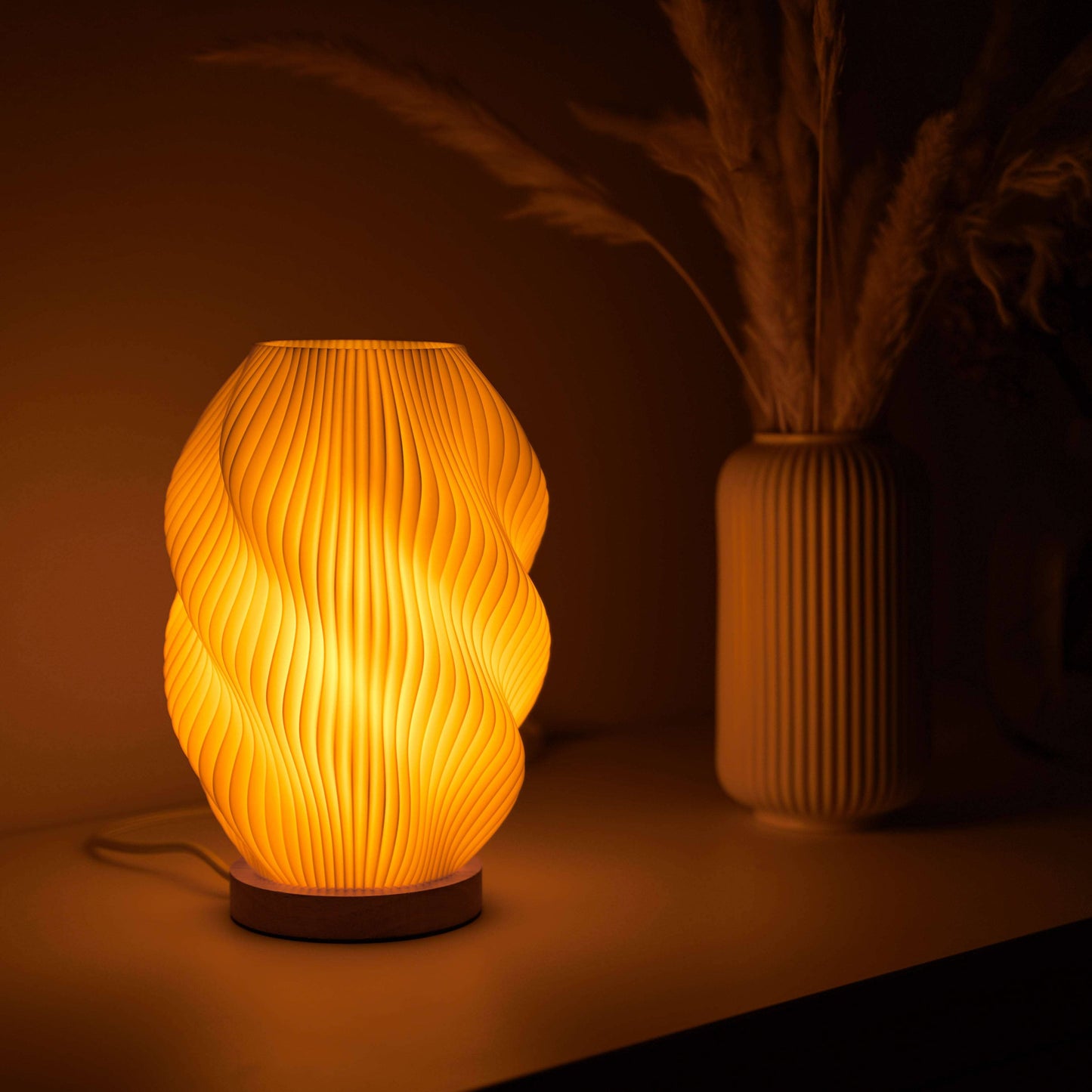 Vega Bordlampe – Celestia Kollektion